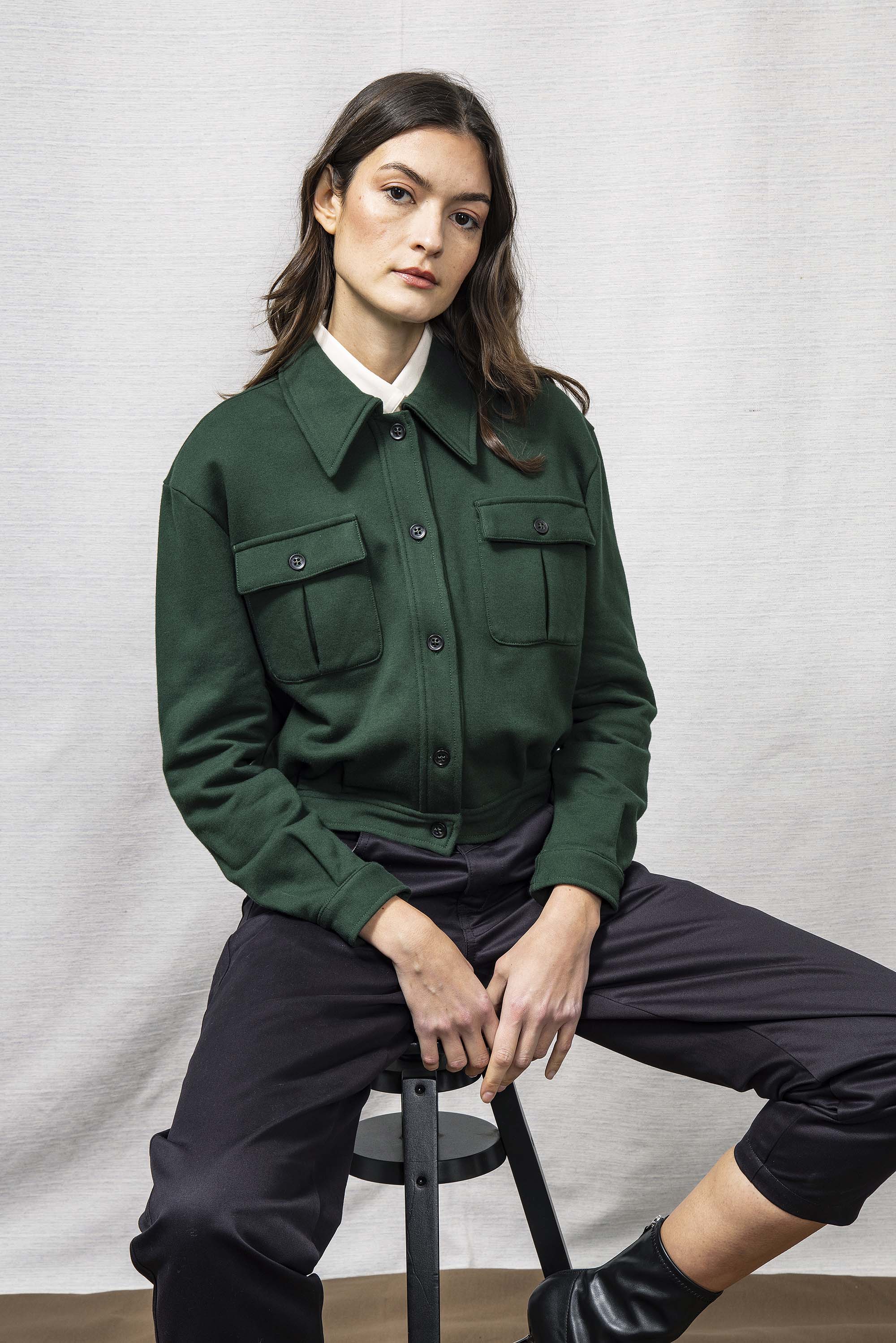 Veste Dione Vert Foncé le sweatshirt femme Misericordia revendique une nouvelle identité tendance